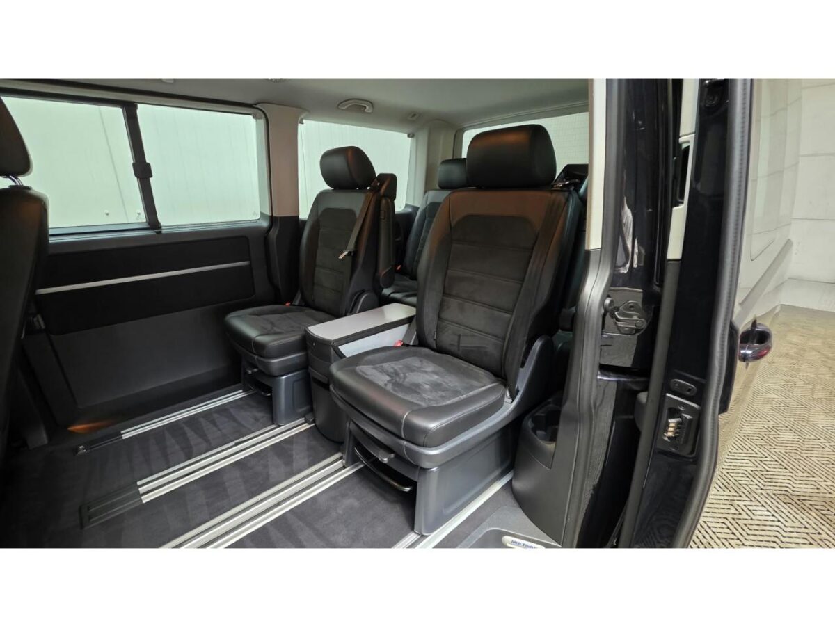 VOLKSWAGEN TRANSPORTER