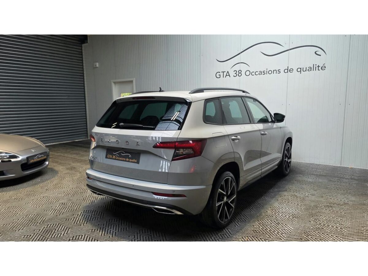 SKODA KAROQ