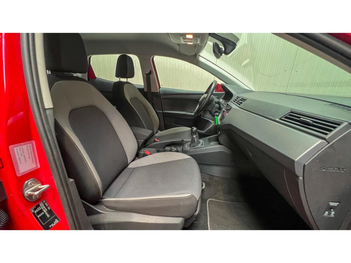 SEAT IBIZA