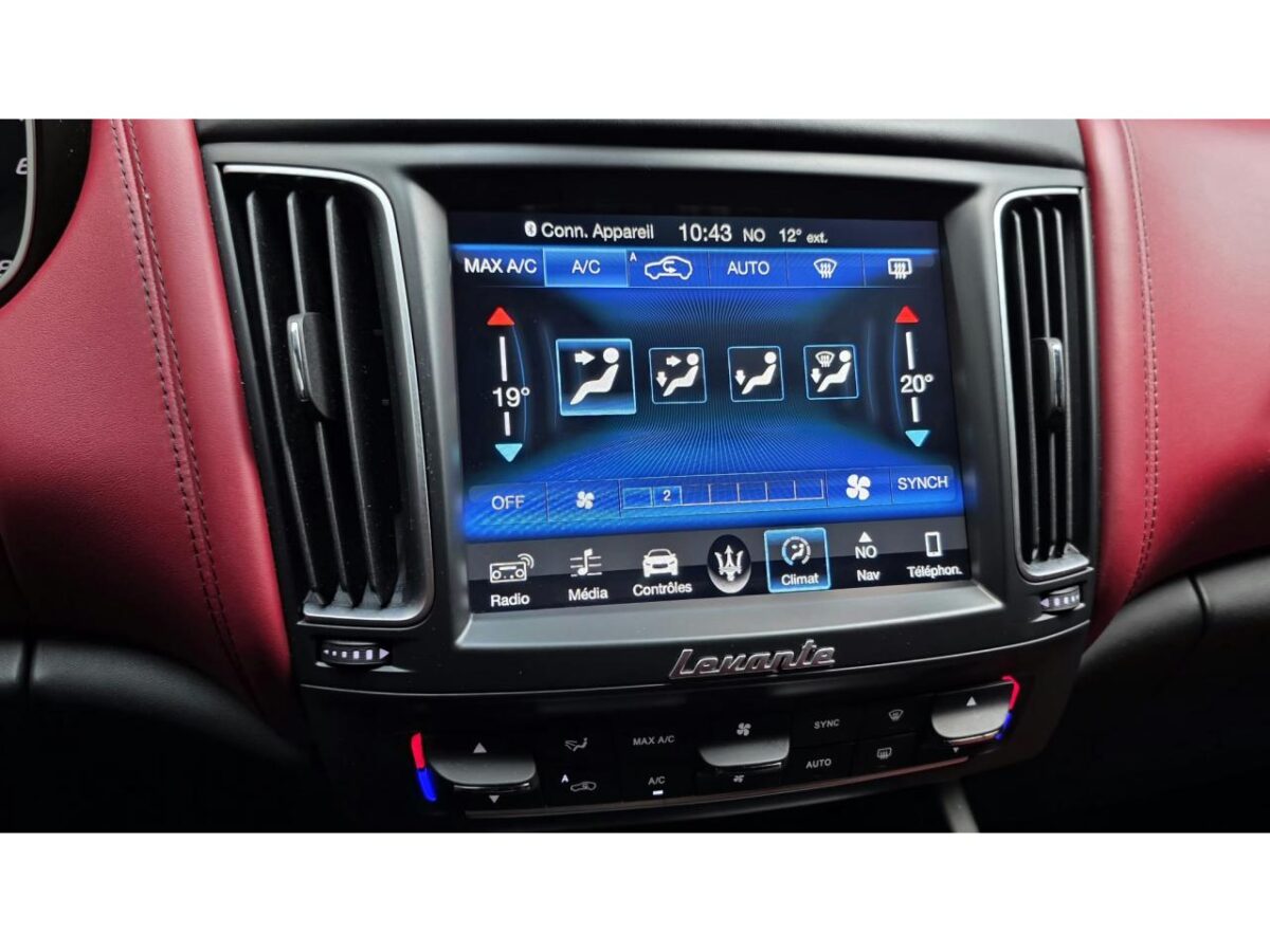 MASERATI LEVANTE