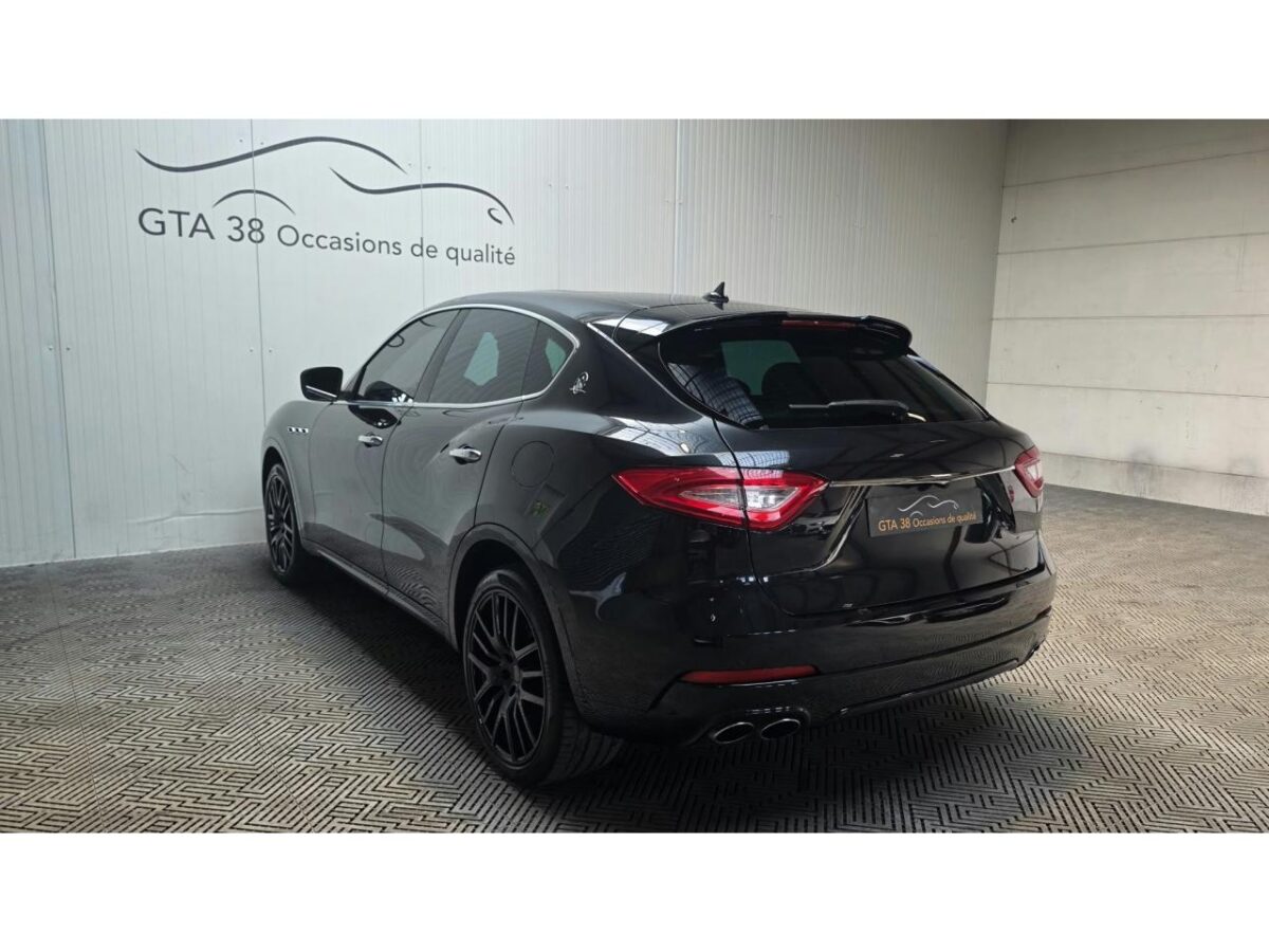 MASERATI LEVANTE