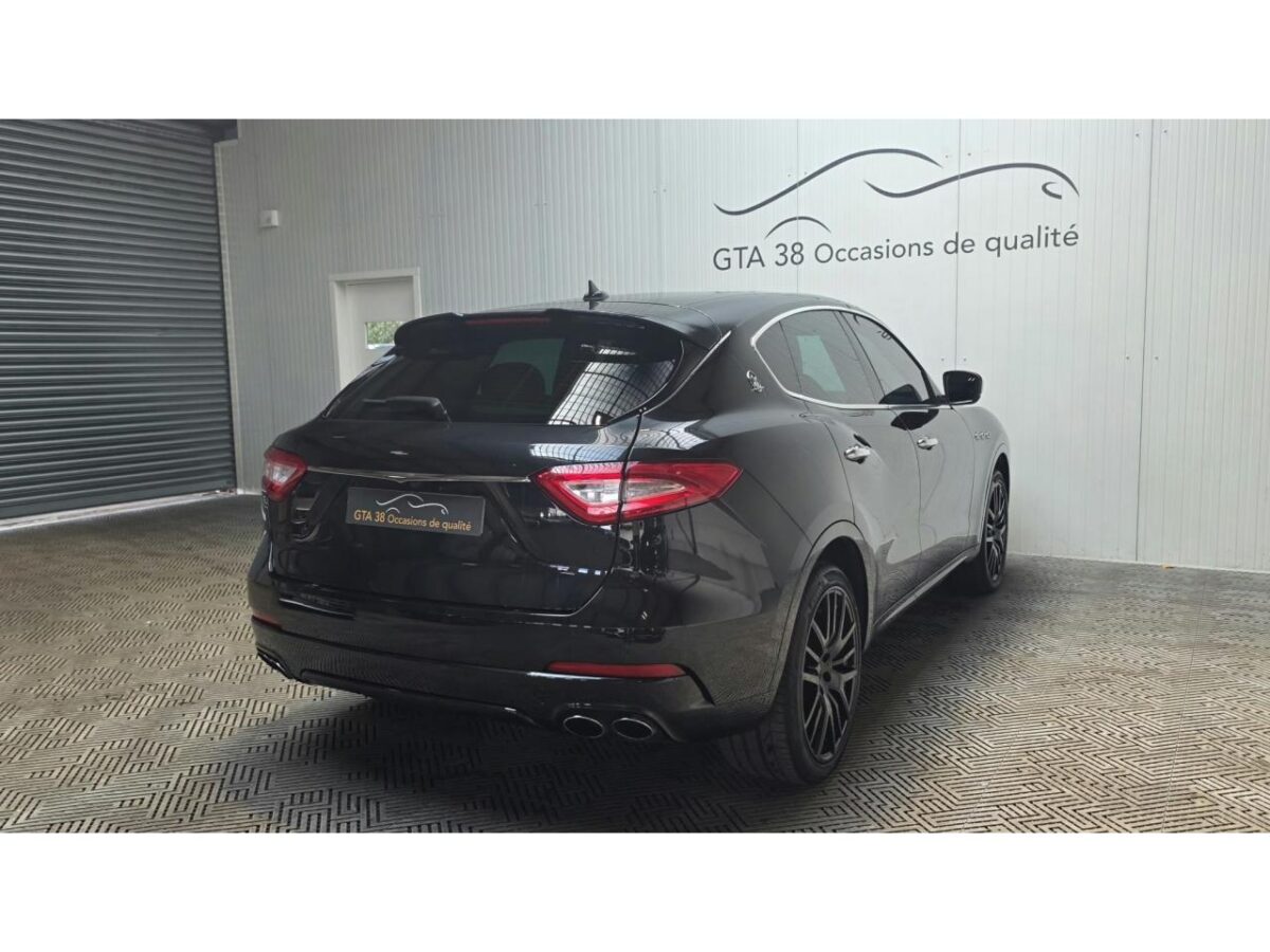 MASERATI LEVANTE
