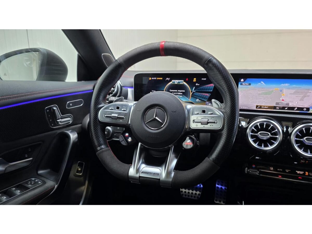 MERCEDES CLA