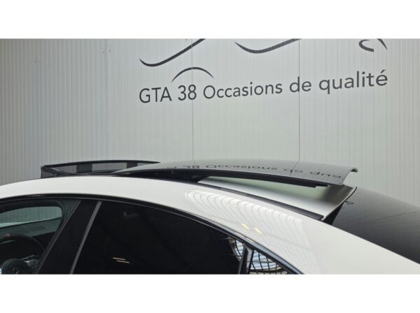 MERCEDES CLA