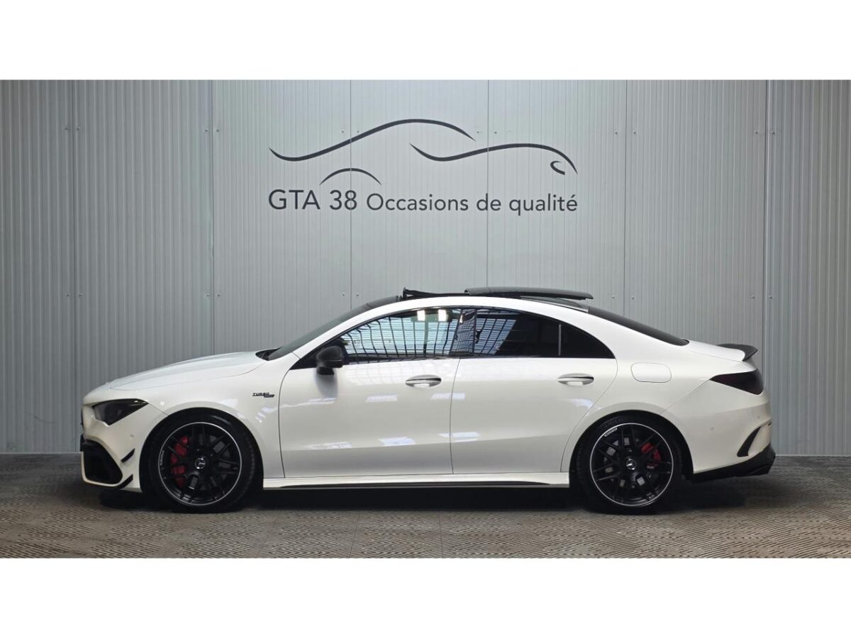MERCEDES CLA