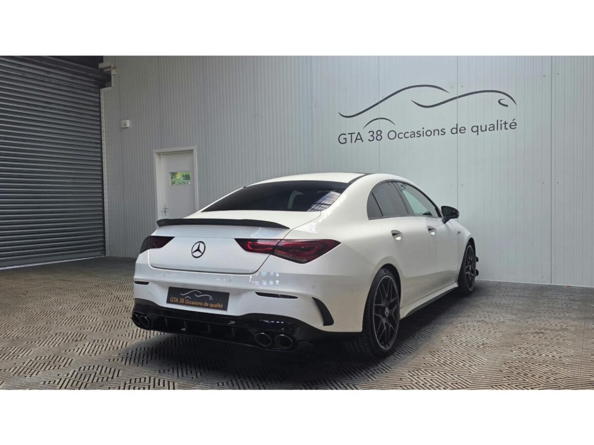 MERCEDES CLA
