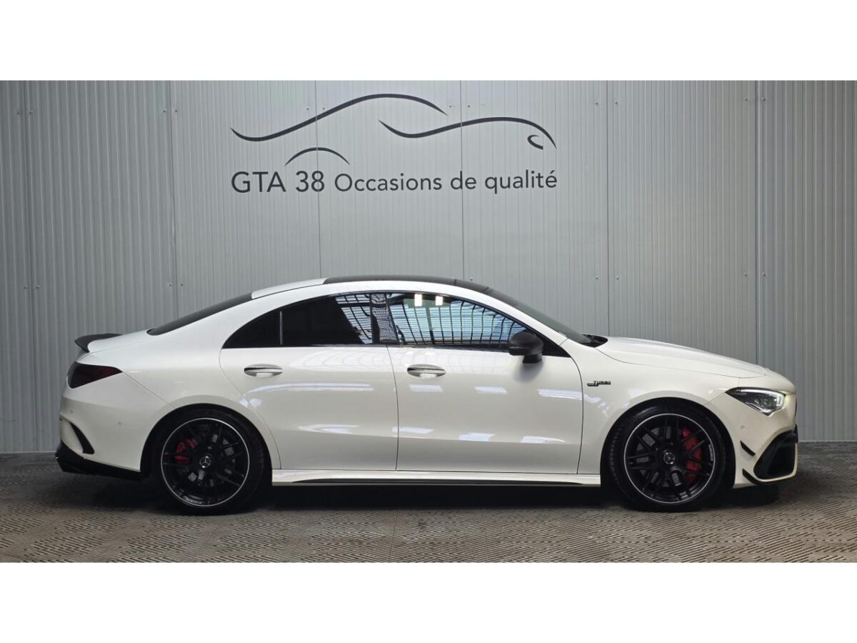 MERCEDES CLA