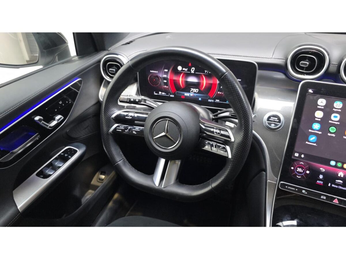 MERCEDES GLC