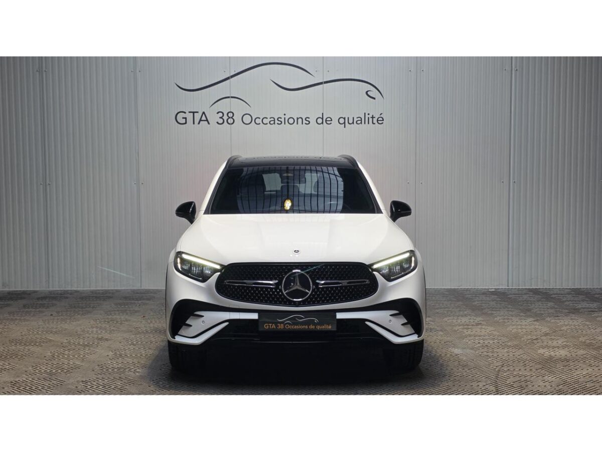 MERCEDES GLC