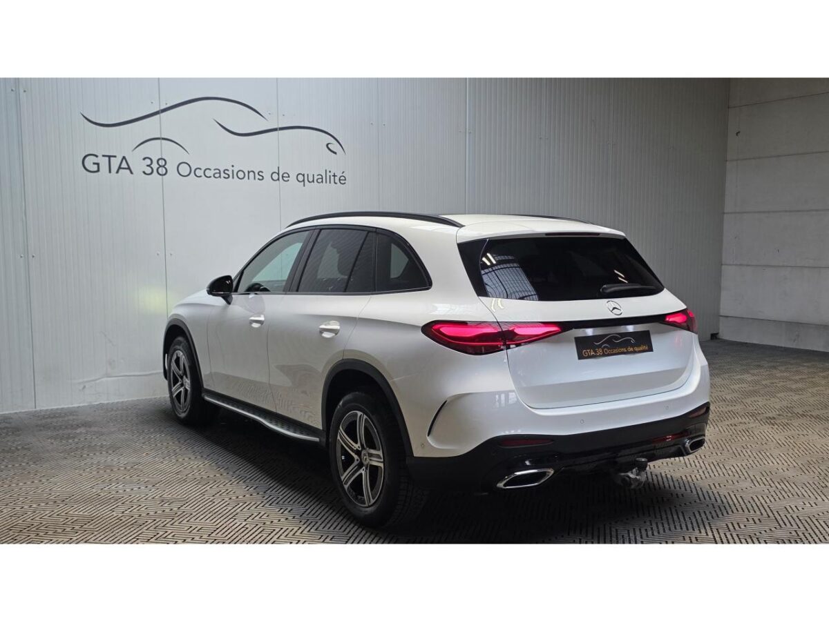MERCEDES GLC