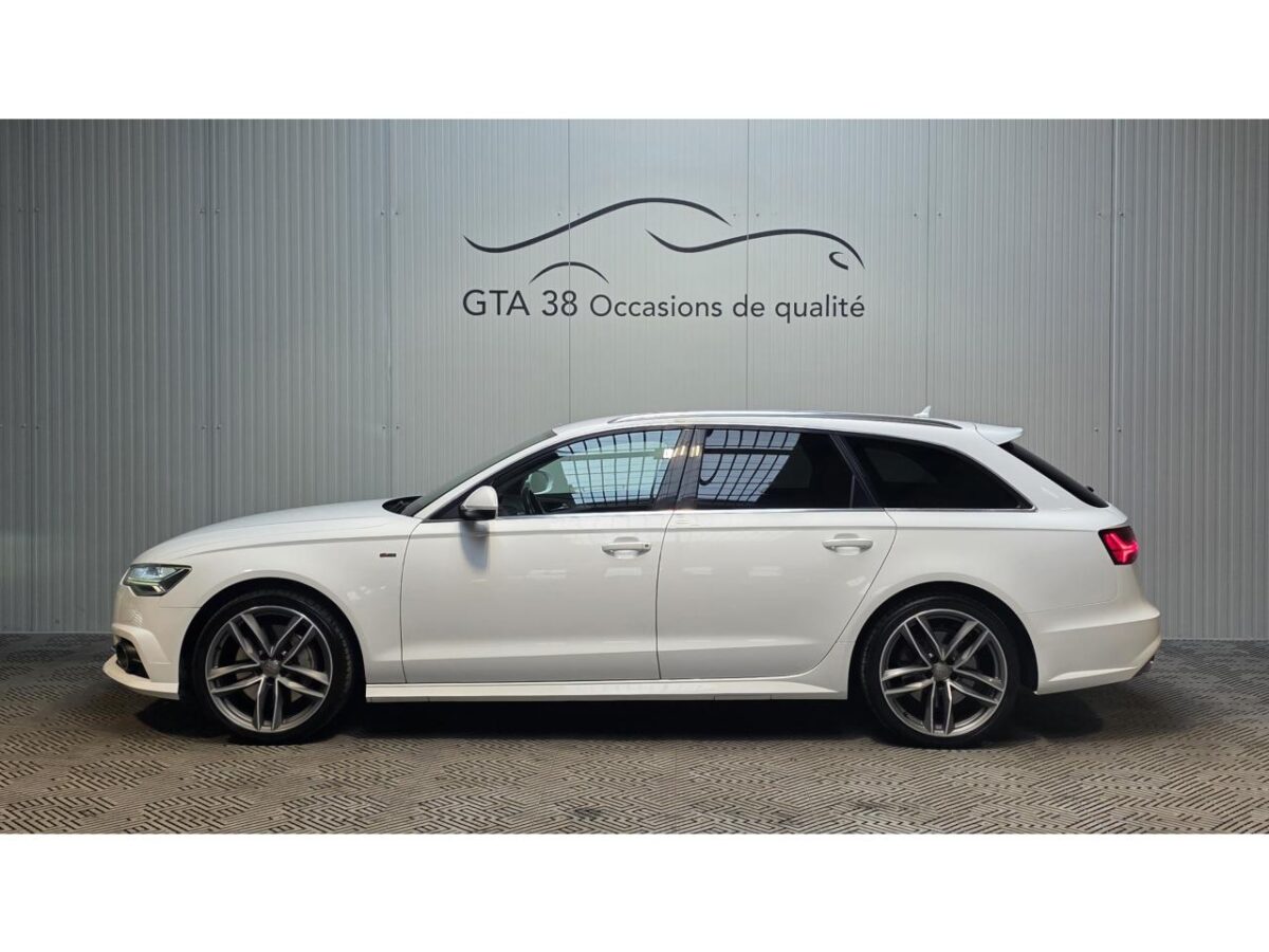 AUDI A6 AVANT