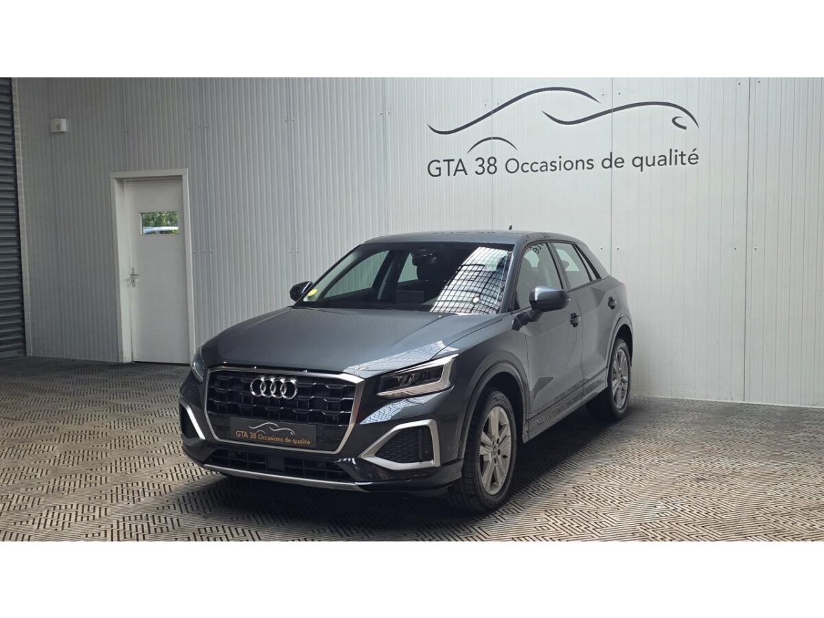 AUDI Q2