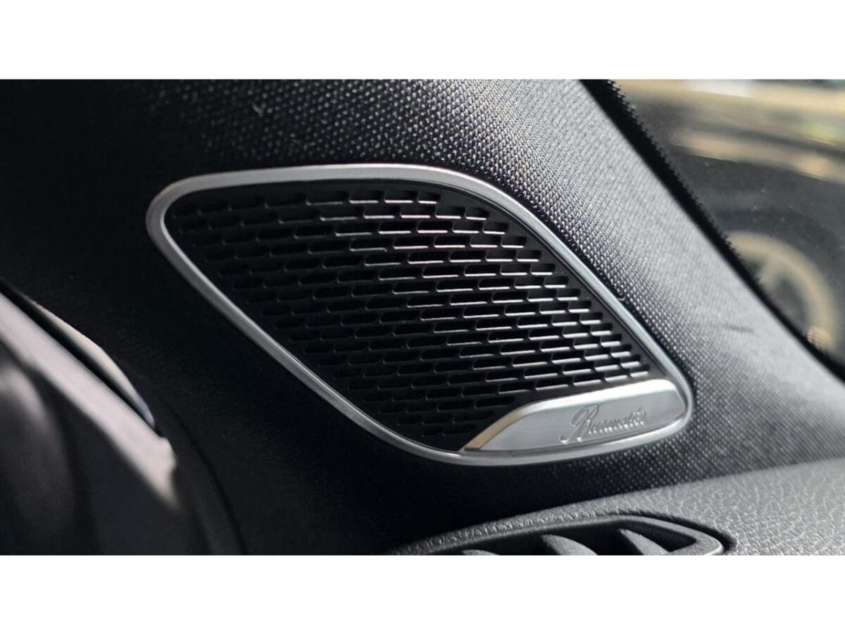 MERCEDES CLA