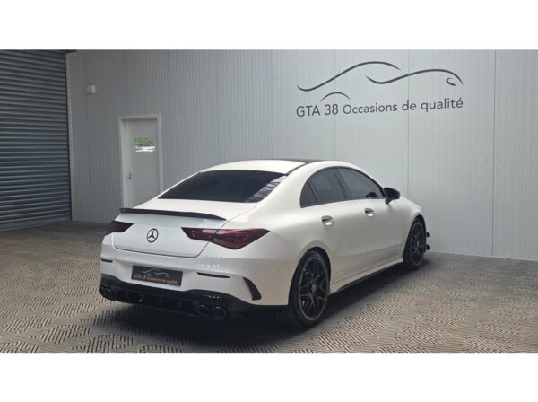 MERCEDES CLA