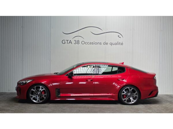 KIA STINGER