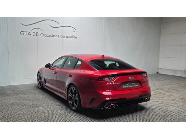 KIA STINGER