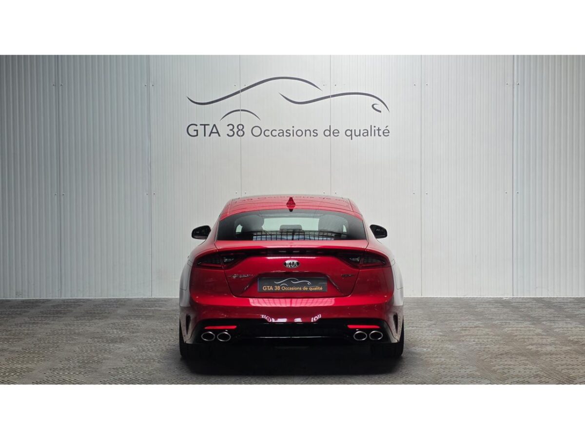 KIA STINGER