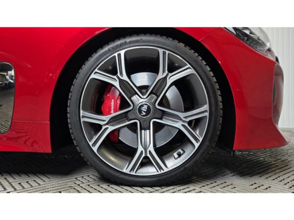 KIA STINGER