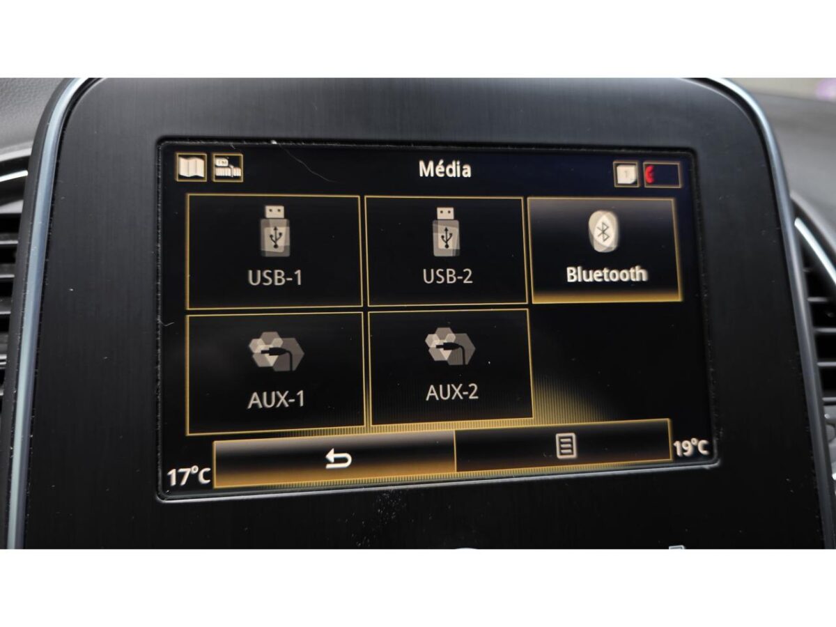RENAULT SCENIC