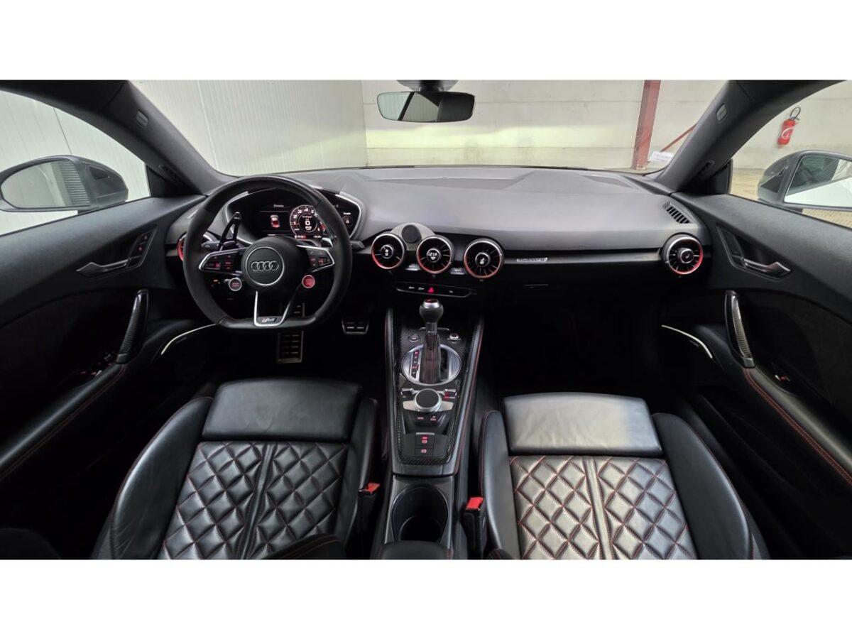 AUDI TTRS