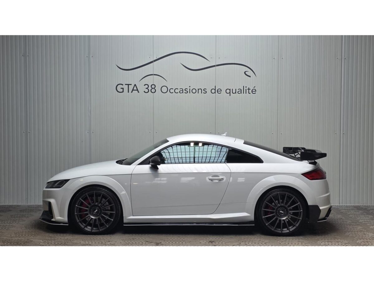 AUDI TTRS