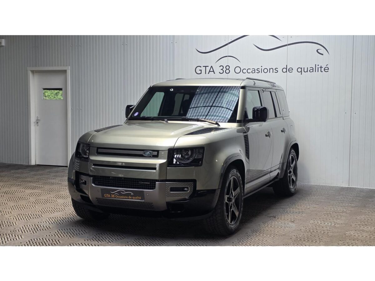 LAND ROVER DEFENDER