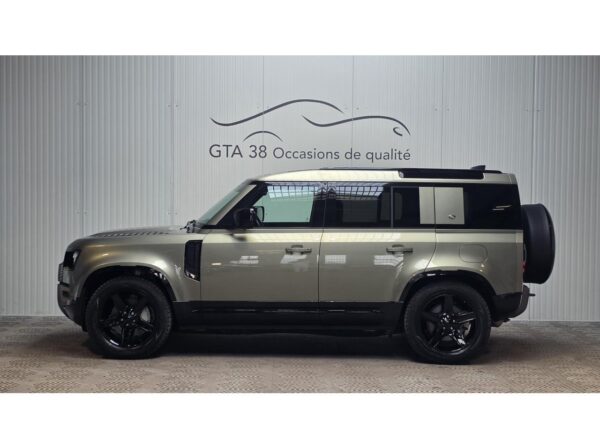 LAND ROVER DEFENDER