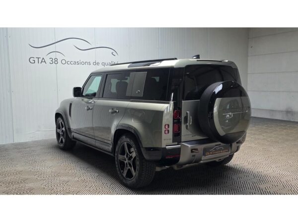 LAND ROVER DEFENDER