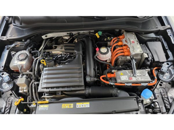 SEAT LEON ST