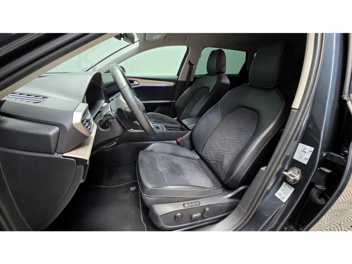 SEAT LEON ST