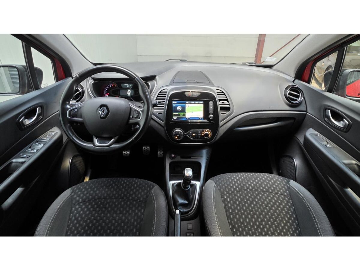 RENAULT CAPTUR