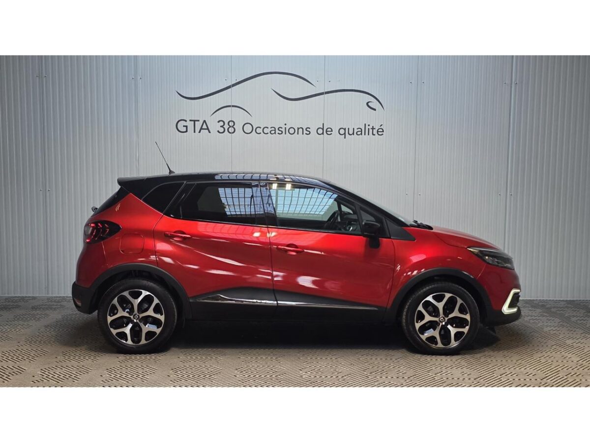 RENAULT CAPTUR