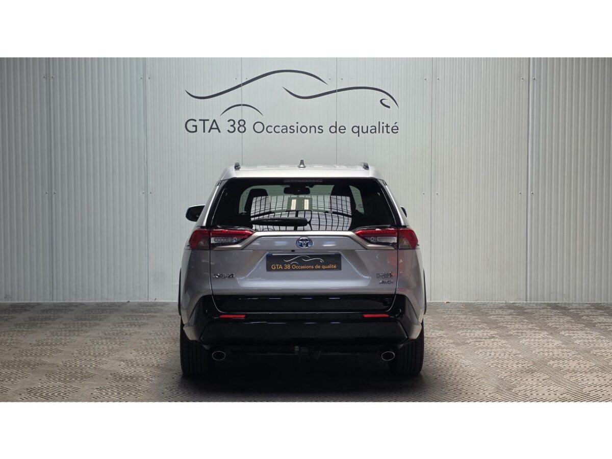 TOYOTA RAV 4