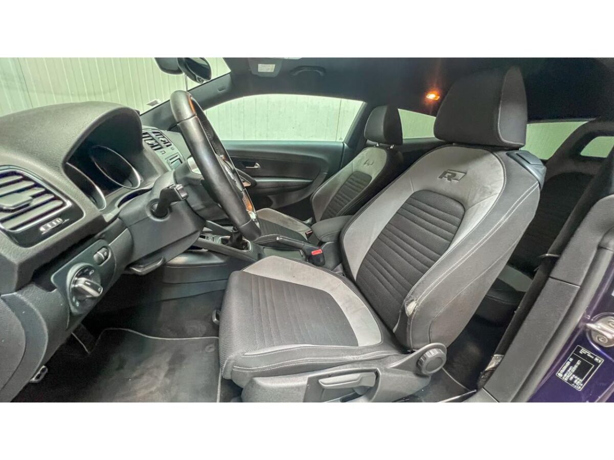 VOLKSWAGEN SCIROCCO