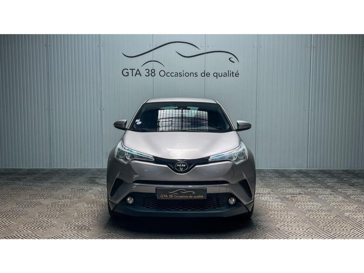 TOYOTA C-HR