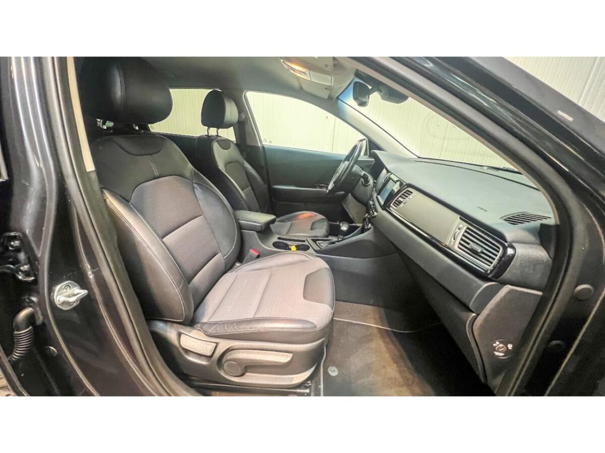 KIA NIRO