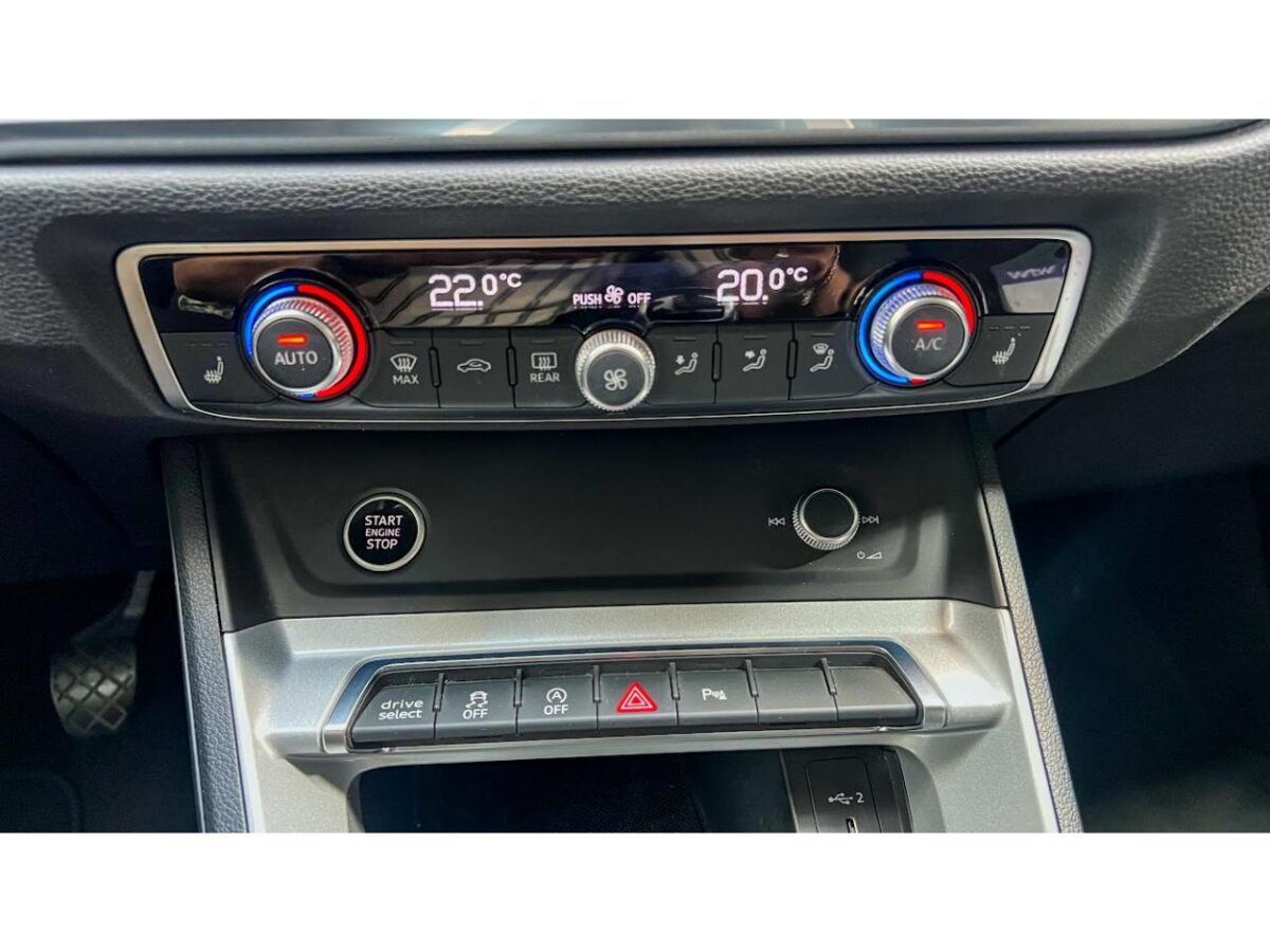 AUDI Q3 SPORTBACK