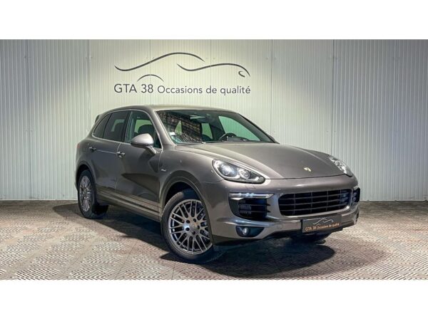PORSCHE CAYENNE
