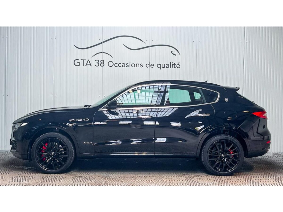 MASERATI LEVANTE