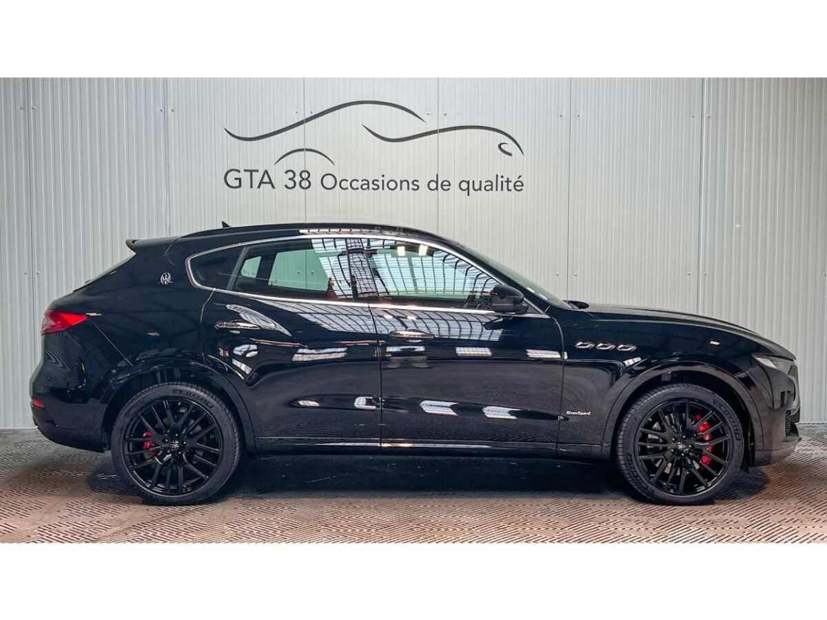 MASERATI LEVANTE